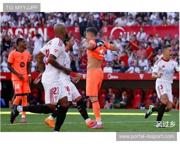 巴萨点球争议:莱万失点后亚马尔稳稳罚中 巴萨点球争议:莱万失点后亚马尔稳稳罚中